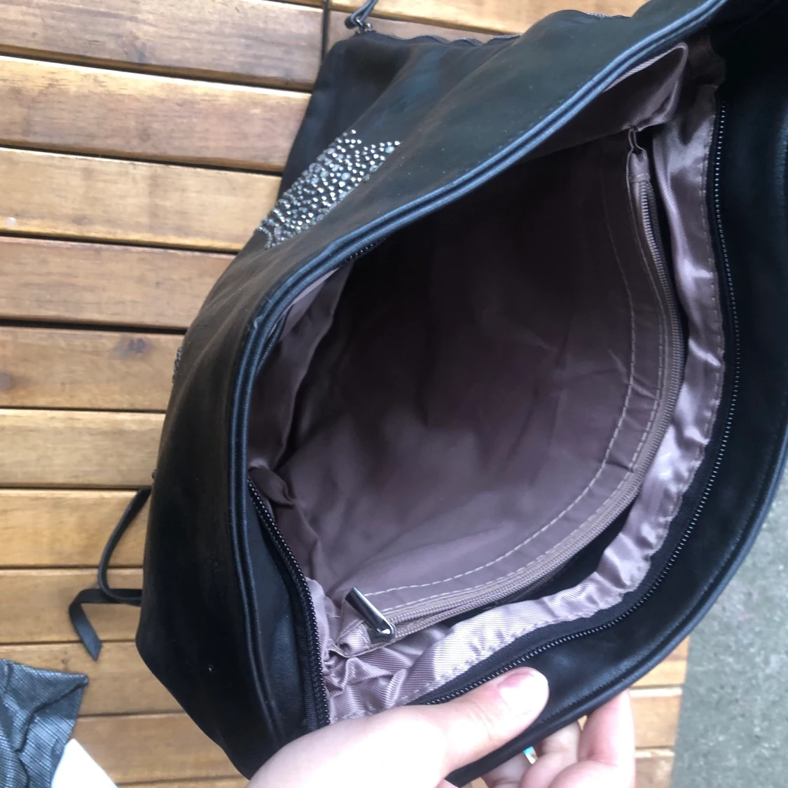 Svart handväska  - 90