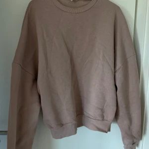 Rosa Tröja - Rosa tröja från Nelly, aldrig använd!