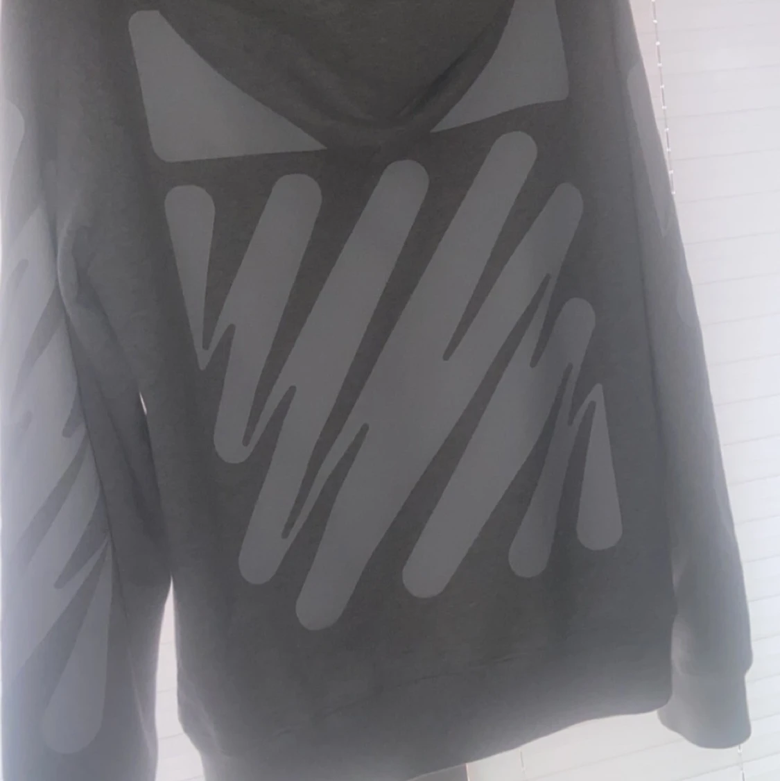 OFF WHITE M hoodie