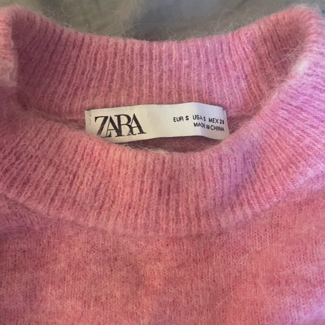 Stickad tröja  - 90