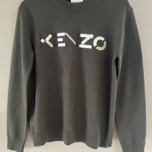 Kenzo Multico Classic Jum - Helt oanvänd Kenzo tröja. Lapp finns kvar. Storlek S. Pris kan diskuteras 