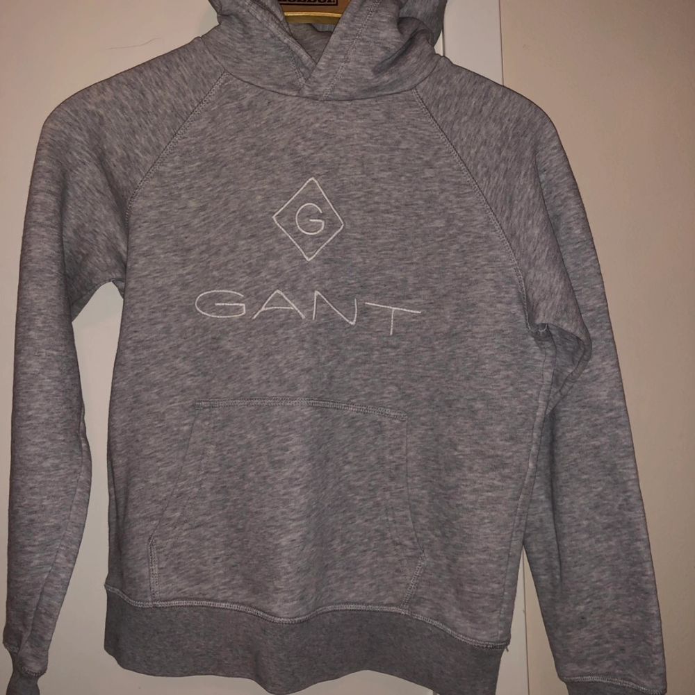 Gant tröja, storlek 140 | Plick Second Hand