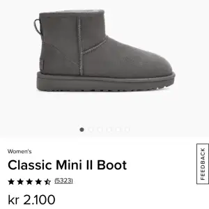 Kollar intresset på mina gråa Uggs i strl 38. Använda 1 säsong så de är i fint skick!  Skriv för att få egna bilder😊