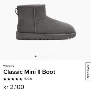 Uggs - Kollar intresset på mina gråa Uggs i strl 38. Använda 1 säsong så de är i fint skick!  Skriv för att få egna bilder😊