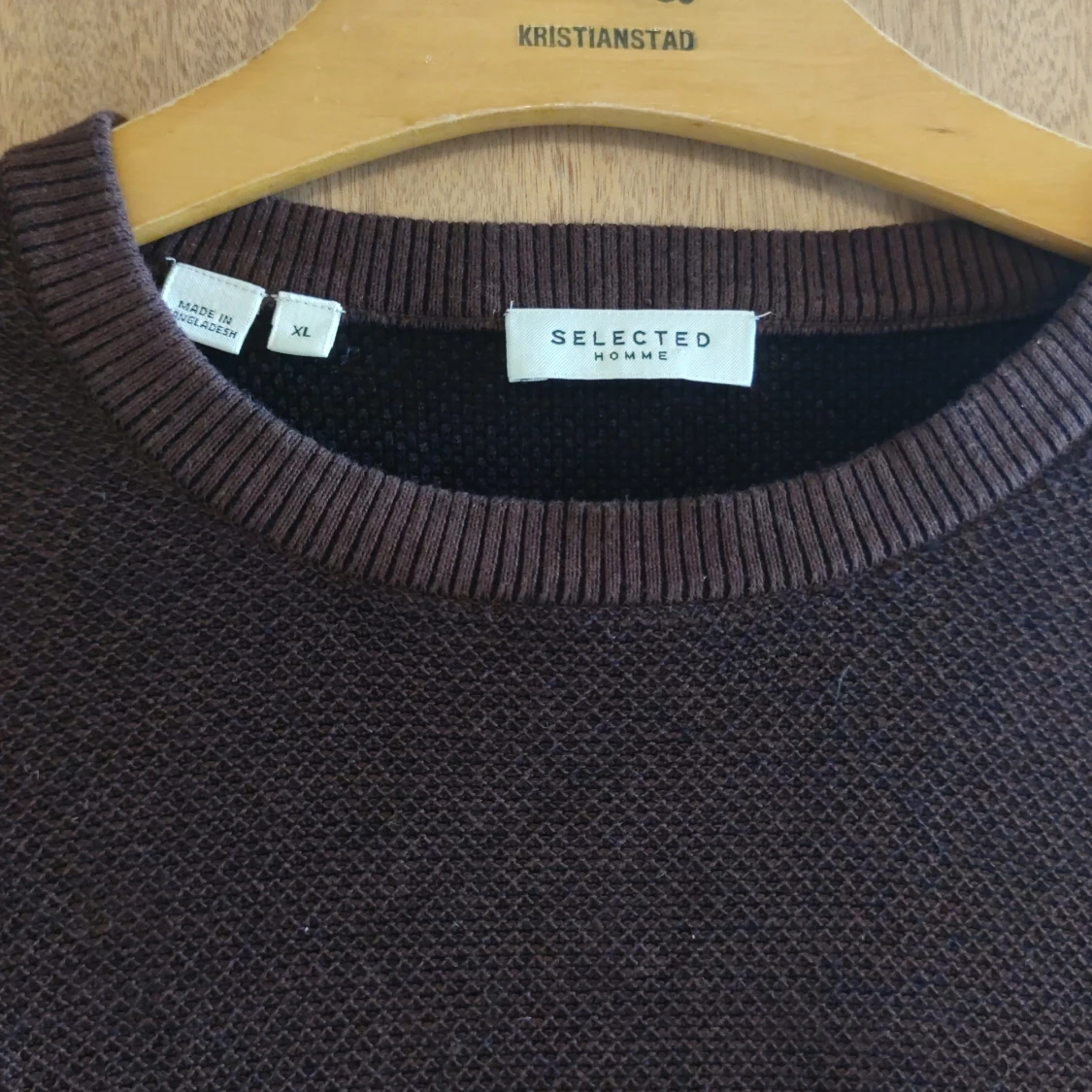 Brun/röd stickad sweater M - 90