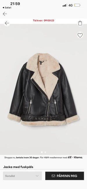 Vinterjacka  - Säljer nu denna fina vinterjacka från H&M i storlek xs då jag bara användt den några få gånger. Den har inga skador och är i helt nytt skick. Jag köpte denna jacka för 600kr och skulle helst vilja sälja den runt 300kr. Pris kan jättegärna diskuteras! 