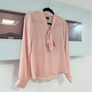 blus  - jätte fin rosa blus 