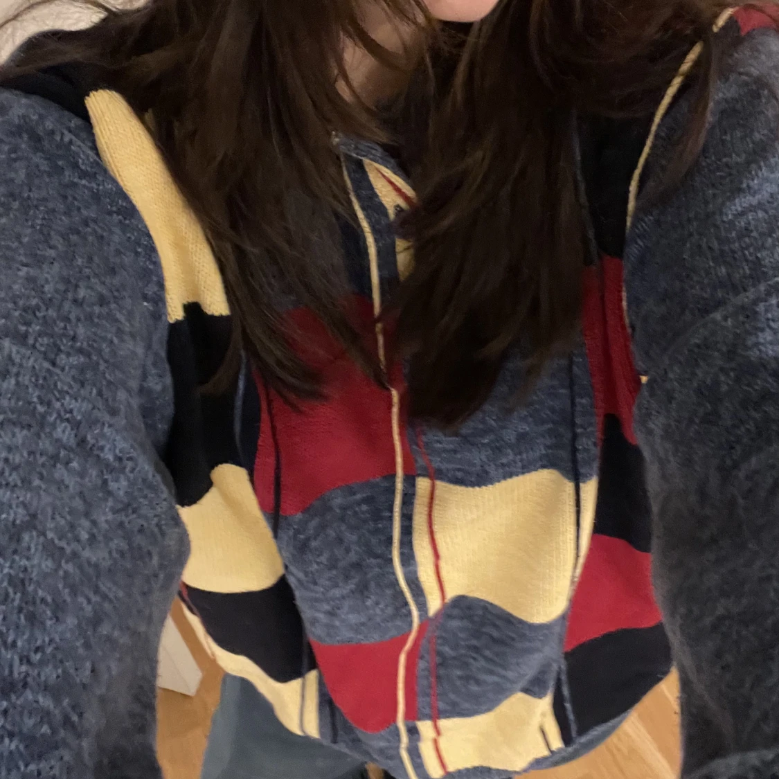 Härlig färgglad stickad tröja  - 90