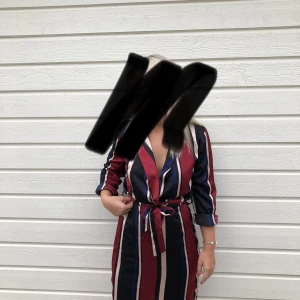 Klänning  - Stilren klänning endast använd 1 gång