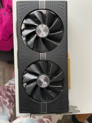 geforce rtx 2080 - Grafikkort helt oanvänt då chassit var för litet