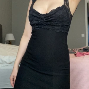 Klänning  - Svart klänning 
