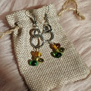 Örhängen med glaspärlor 🌿 - Örhängen med glaspärlor 🌿 