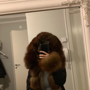 Fatima pålsjacka - Brun vinterjacka päls