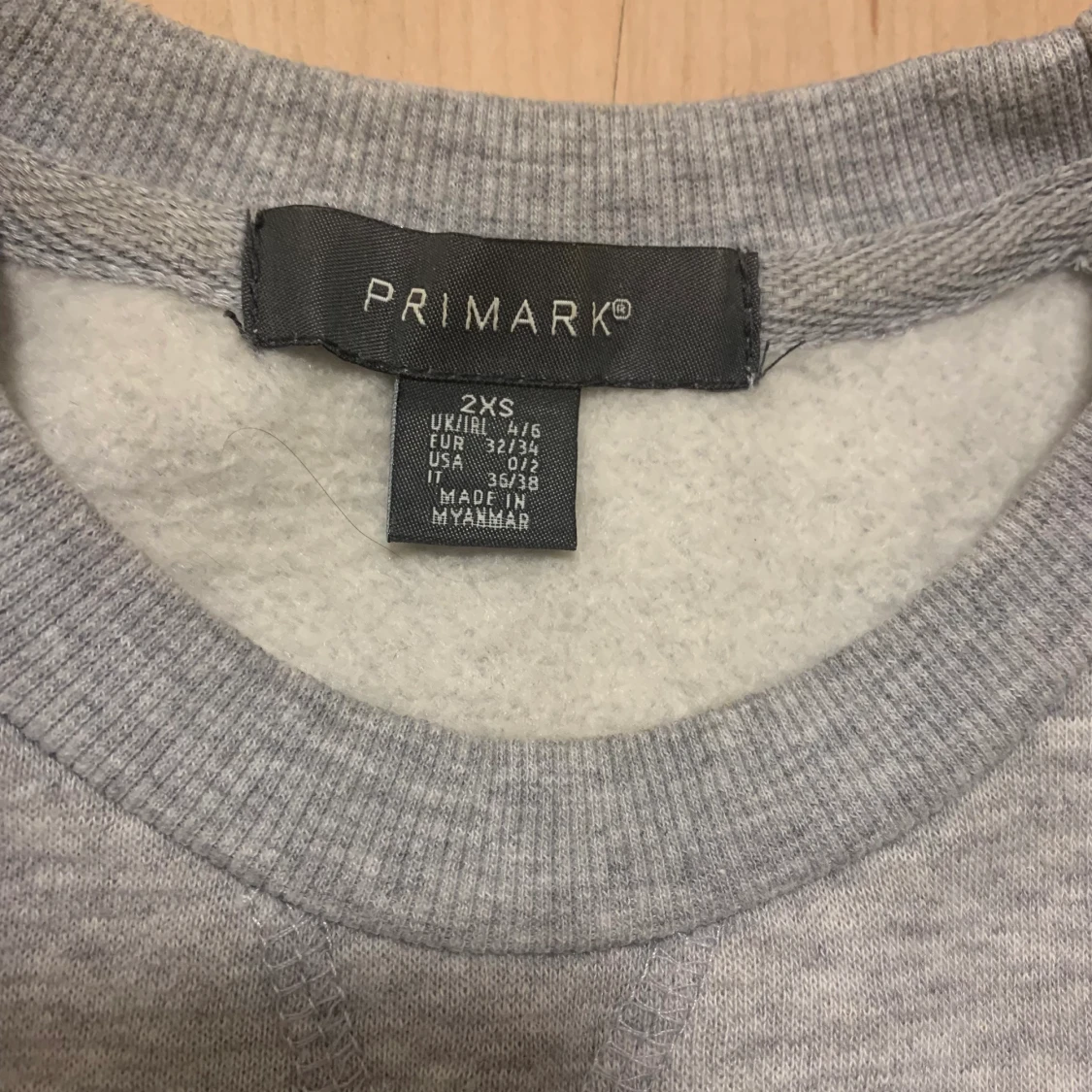 Tröja i storlek 2XS - 90