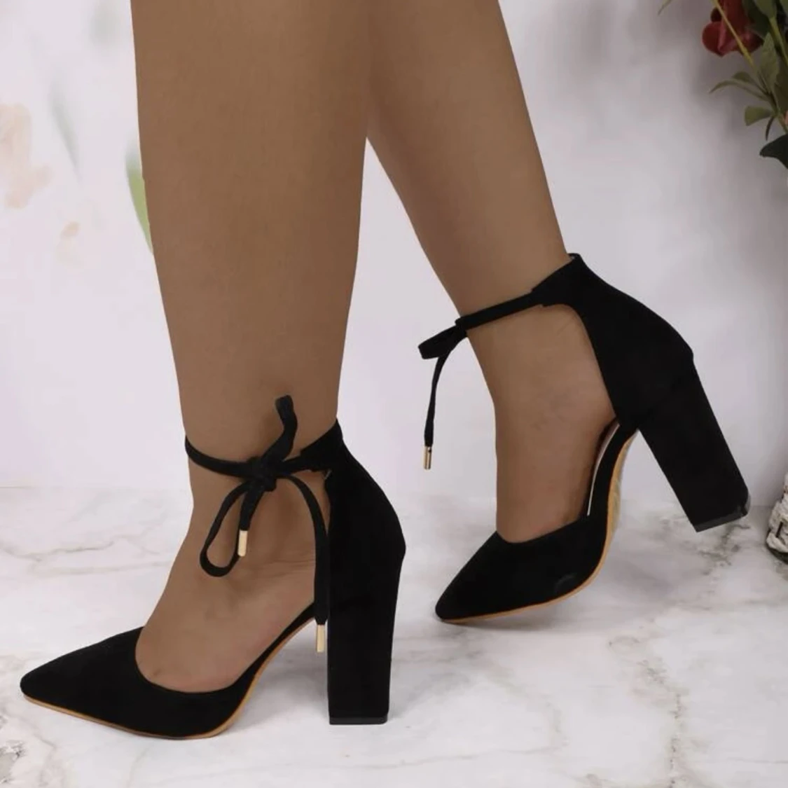 Svarta klackskor  - 90