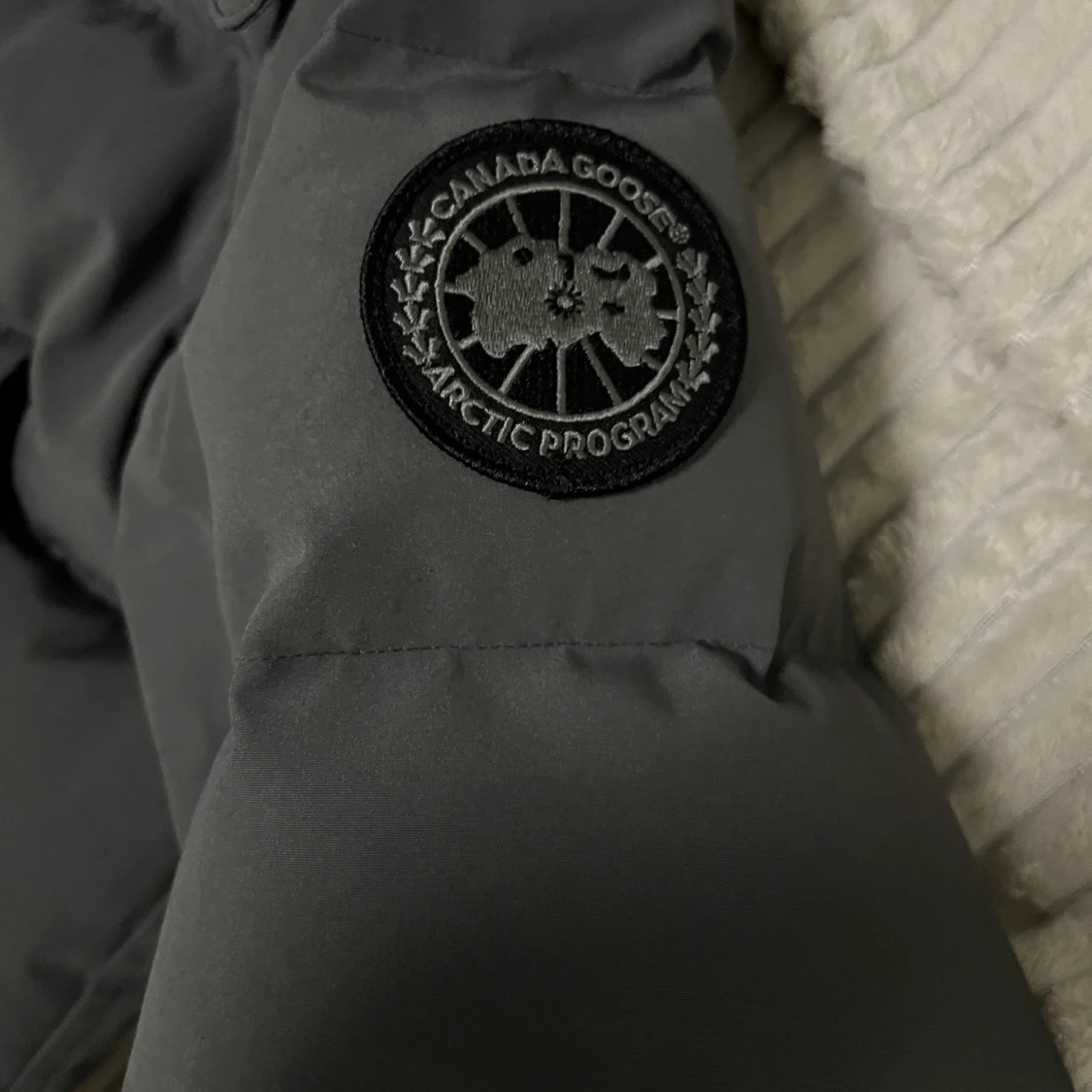 Canada goose macmillian parka black label  - 90