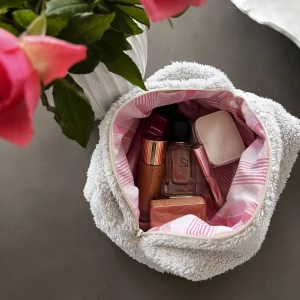 Rosavit necessär - Rosavit necessär - 8 i lager 💕