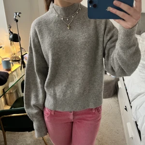 Stickad tröja! - Så fin stickad tröja från other stories!