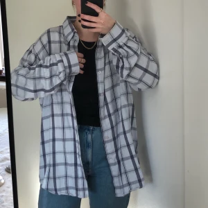 Flanellskjorta - Härlig flanellskjorta, superskön och trevlig passform. Bra skick! 