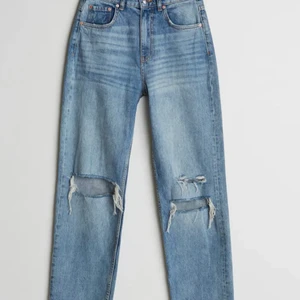 Jeans - LÅNAD BILD! Dessa jeans från Gina! Sparsamt använda. Skriv om du vill ha fler bilder<3 