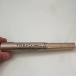 Maskara - Oanvänd telescopic maskara 