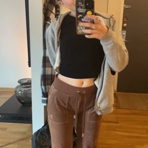  Juicy byxor - Använda 2-3 gånger, då jag vill ha en annan storlek. Så säljer dessa☺️