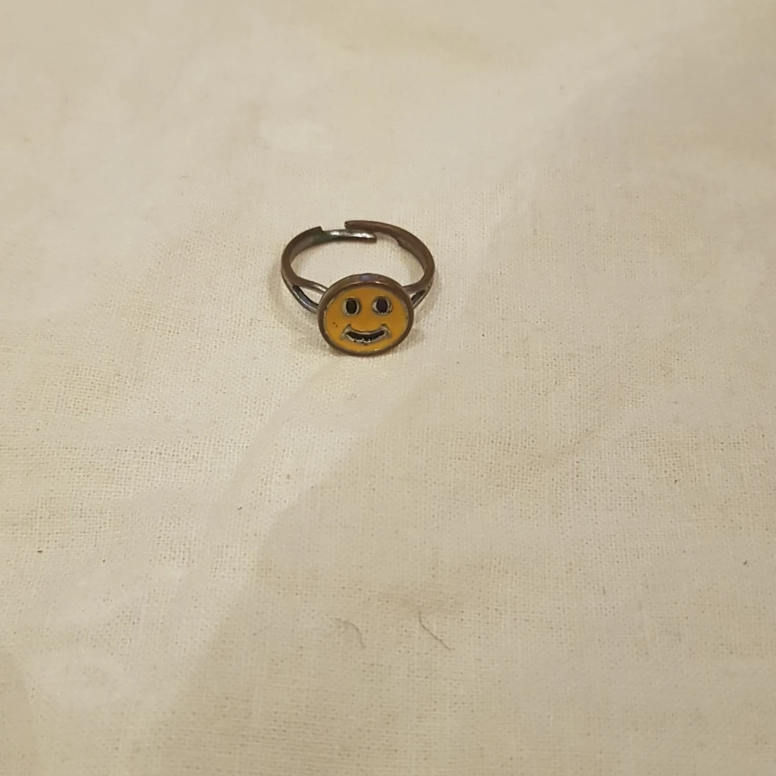 Smileyring