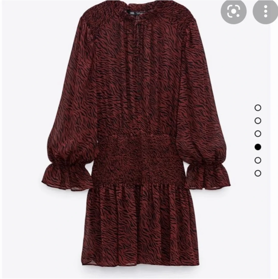 Slutsåld zara klänning