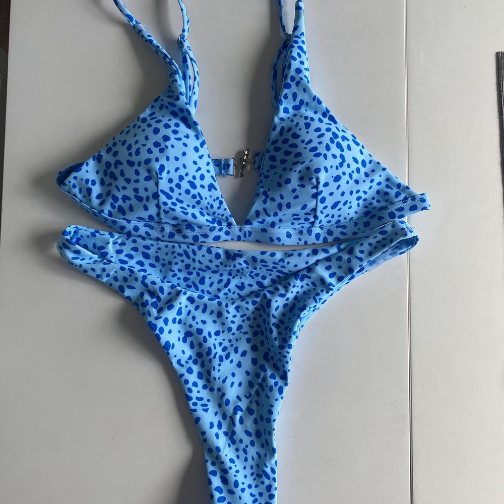 Blå bikini - Kjolar | Plick Second Hand