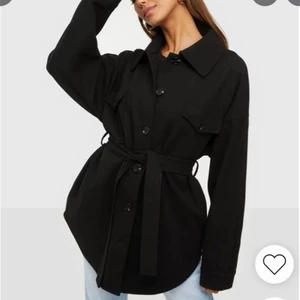 Kappa från Nelly - Säljer min kappa från Nelly. Den är superfin och använt fåtal gånger 💕