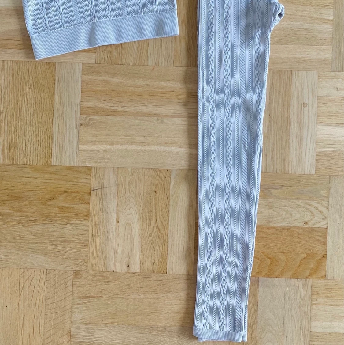 Leggings & topp  - 91