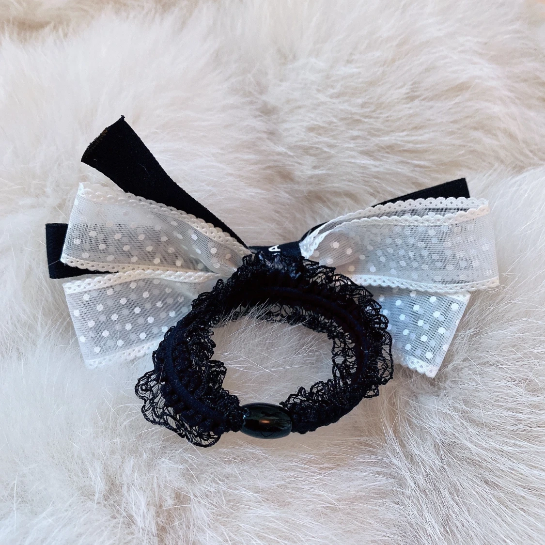 Handmade hårsnodd gjordes av Chanel band - 90