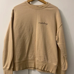 Tröja  - Aldrig använd!