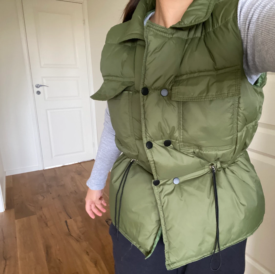 Oanvänd väst  - 91