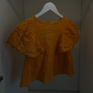 Orange blus - Orange kortärmad blus