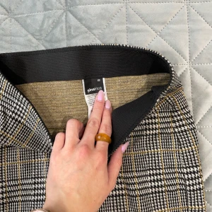 Kjol - Från Gina , i storlek XS