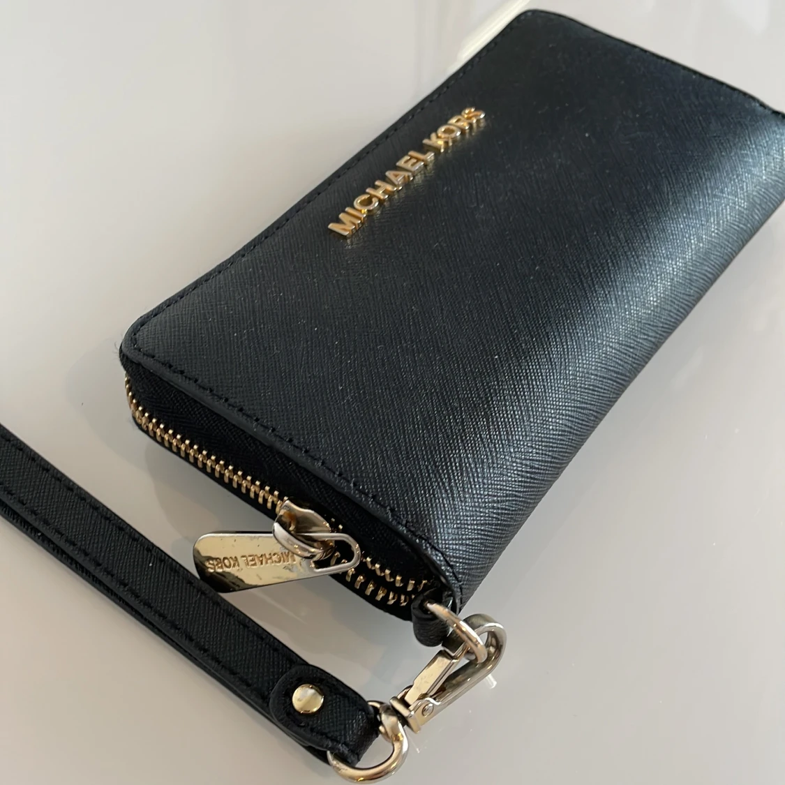 Michael kors plånbok  - 90