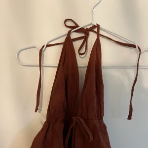 Brun topp - Brun topp från shein i storlek L.