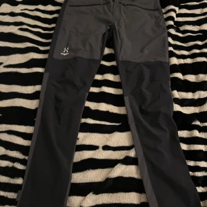 Haglöfs  - Helt ny haglöfs byxor storlek 38 women säljer för 1000 men kan gå ner i pris i dm 