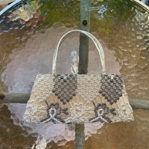 Liten väska  - Liten väska 