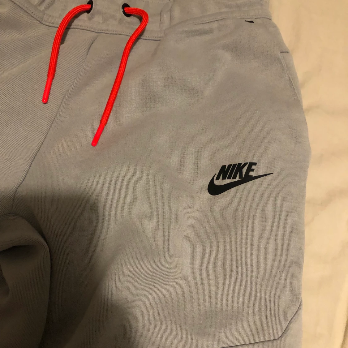 Nike tech fleece byxor storlek 147-158 - 90