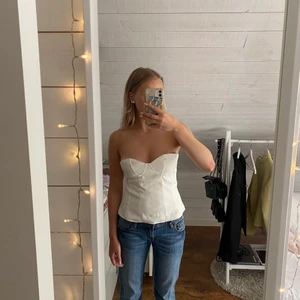 Topp - Topp som aldrig är använd, går att vika in som jag gjort på bild två