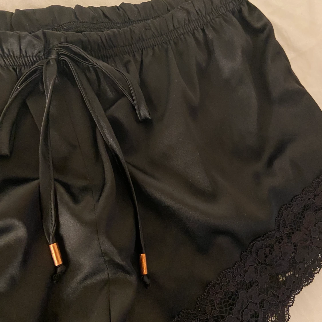 Shorts med spets - 90