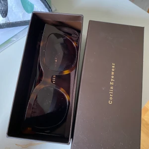 Solglasögon  - Från corlin eyewear, modellen monza 