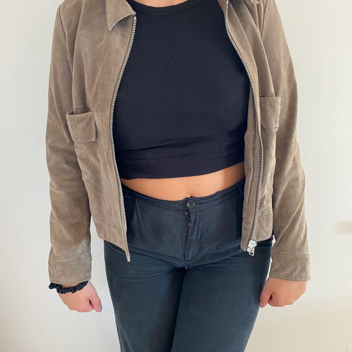 Jacka Mango, strl L (liten i storleken) - 90