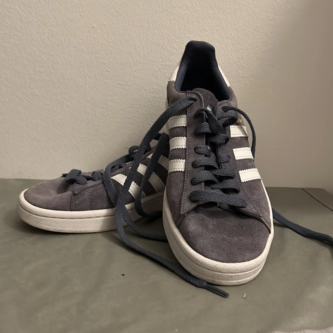 Adidas campus sneakers