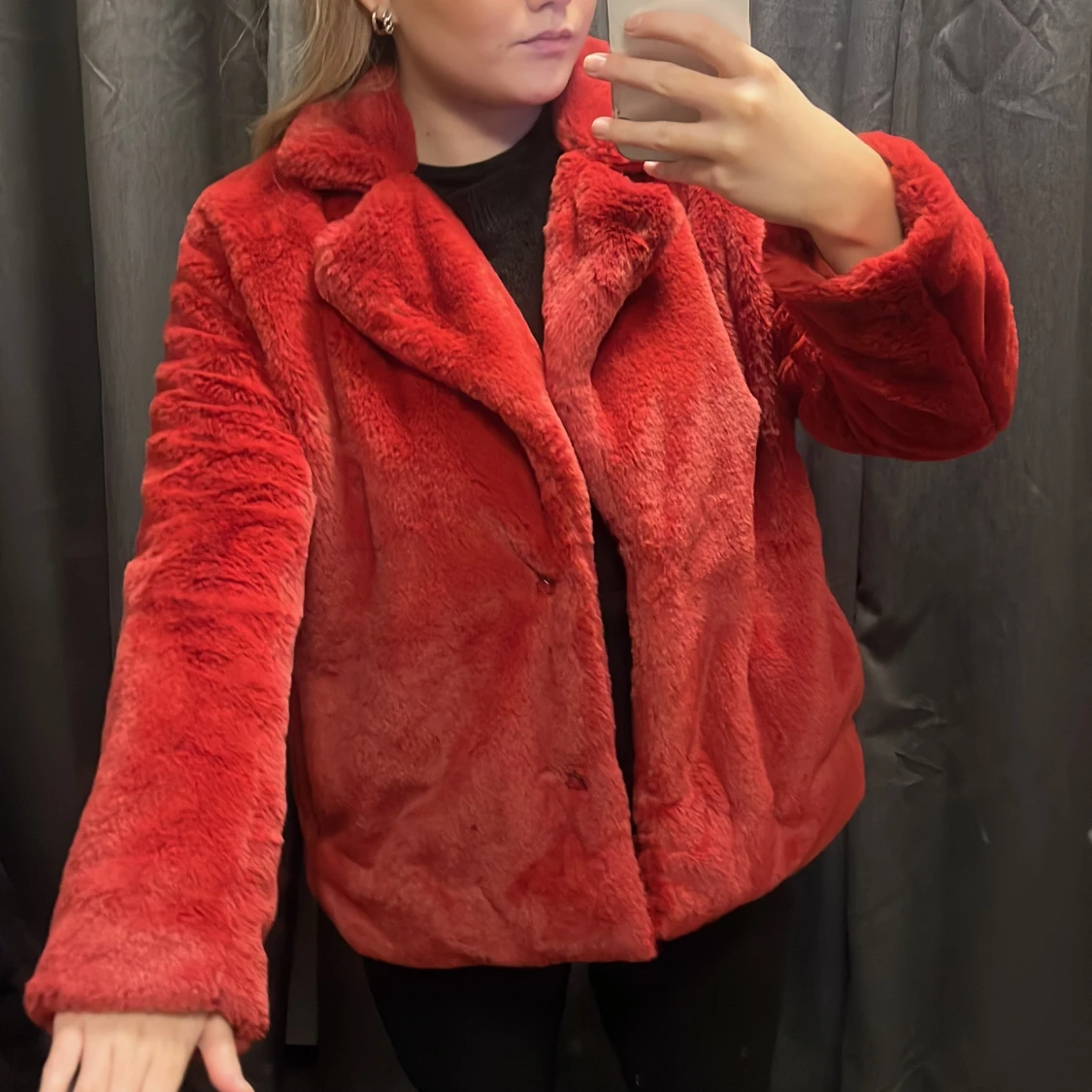 Röd Pälsjacka - 91