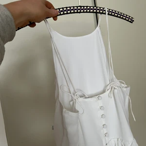 Studentklänning  - Studentklänning från bubbleroom som endast använts en gång! Pris går att diskutera