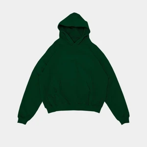Rue Porter forest green oversized hoodie - Högkvalitativ boxy grön hoodie i 100% bommul från Rue Porter, i förpackning endast provad och var tyvärr för stor. Strul med kundservice så gick ej att lämna tillbaka därav säljer jag här!