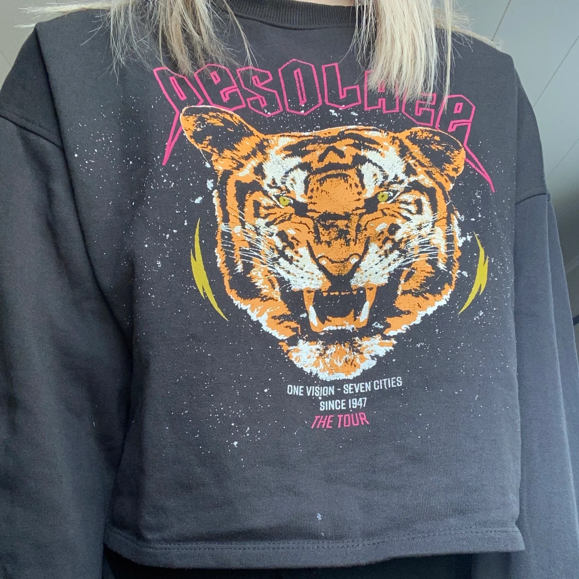 Sweatshirt med tryck fram till i strl S - 90